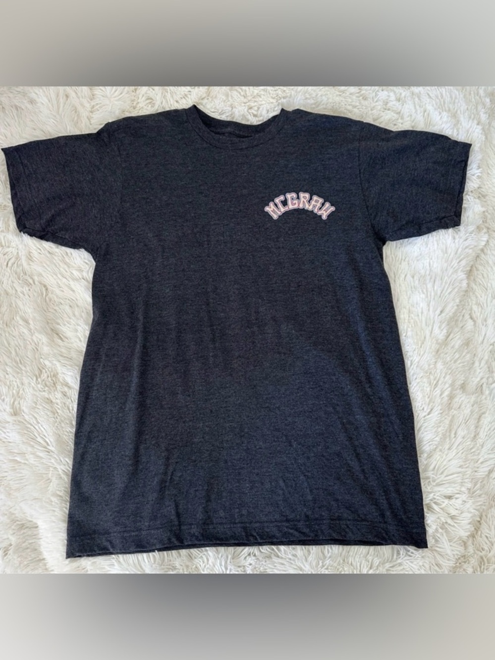 Tim McGraw Women’s Gray Country Music Short Sleeve Tee Size: Medium